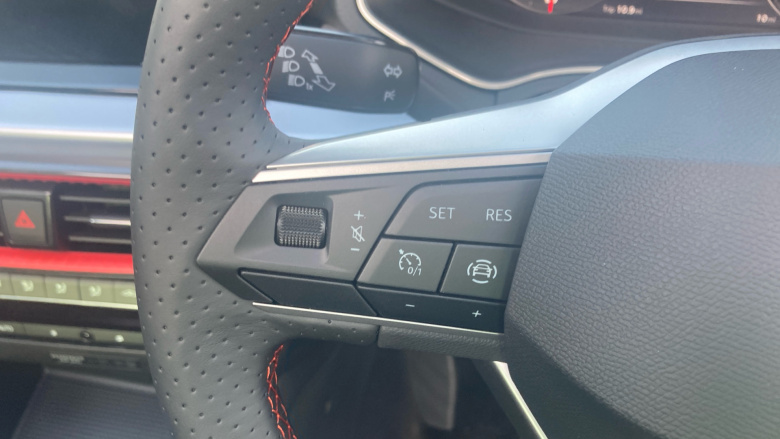 SEAT Ibiza 1.0 TSI 95 FR Black Edition 5dr Petrol Hatchback